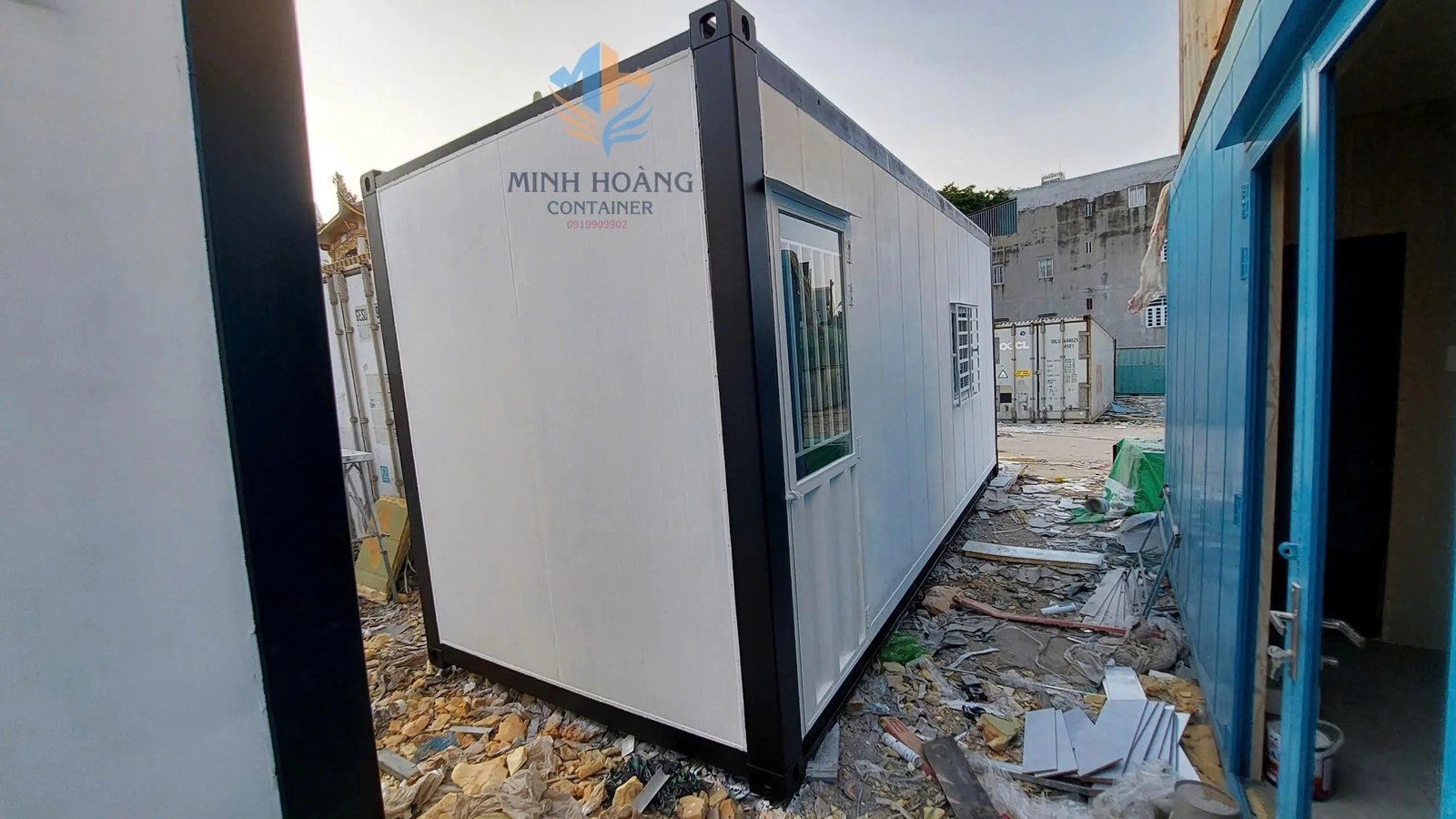 Container Văn Phòng 20 Feet Trắng Viền Đen Mẫu 1